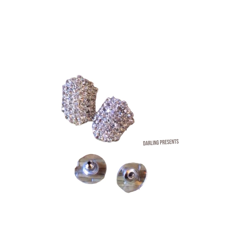 Crystal Rows Stud Earrings Women Color Silver